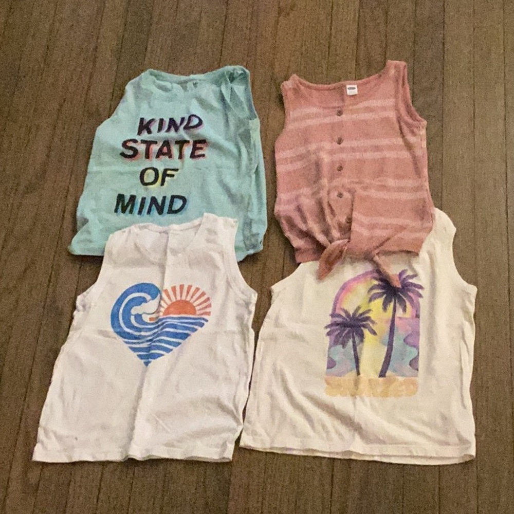Tank top bundle!